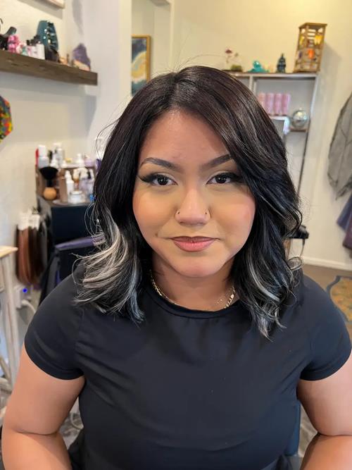 Denver Hair Extensions This client came to me after a severe bleaching experience where the entire r(..)